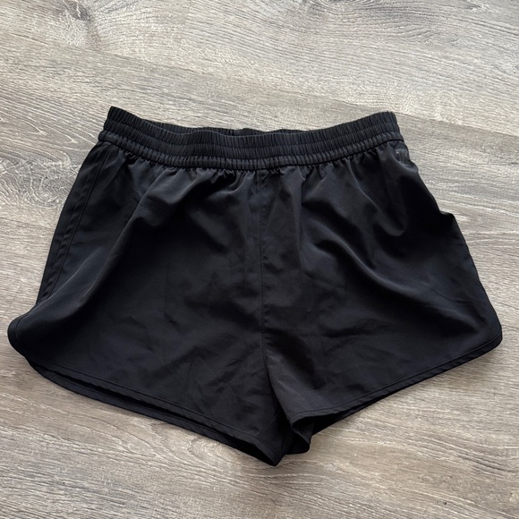 PINK
TECH STRETCH RUNNING SHORTS - Picture 3 of 4